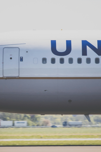 united airlines flight ua770 emergency diversion