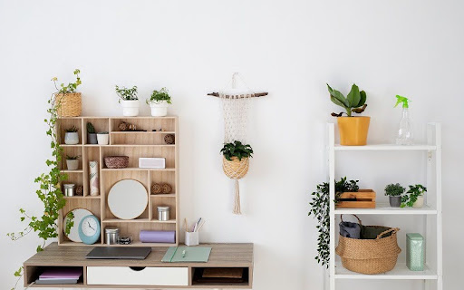 Decluttering Your Living Space: A Practical Guide to Sourcing Affordable Self-Storage in Singapore
