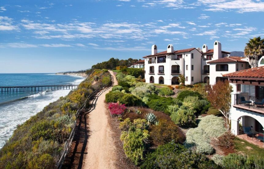 Where Can You Go for a Quiet, Adults-Oriented Coastal Escape in Northern California?