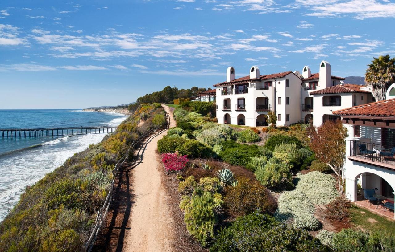 Where Can You Go for a Quiet, Adults-Oriented Coastal Escape in Northern California?